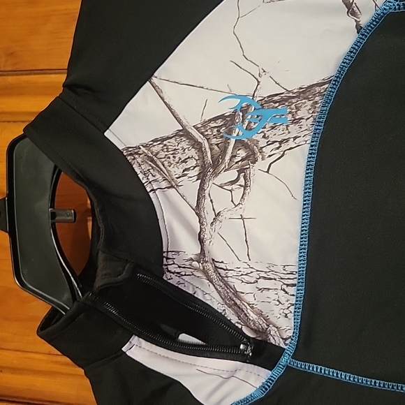 NWT Huntworth Medium Top Medium - Picture 2 of 8